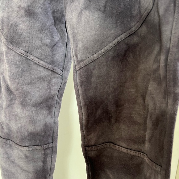 Kids, tapered leg, elastic/drawstring waist with cargo flap-patch pockets XL - Picture 1 of 6